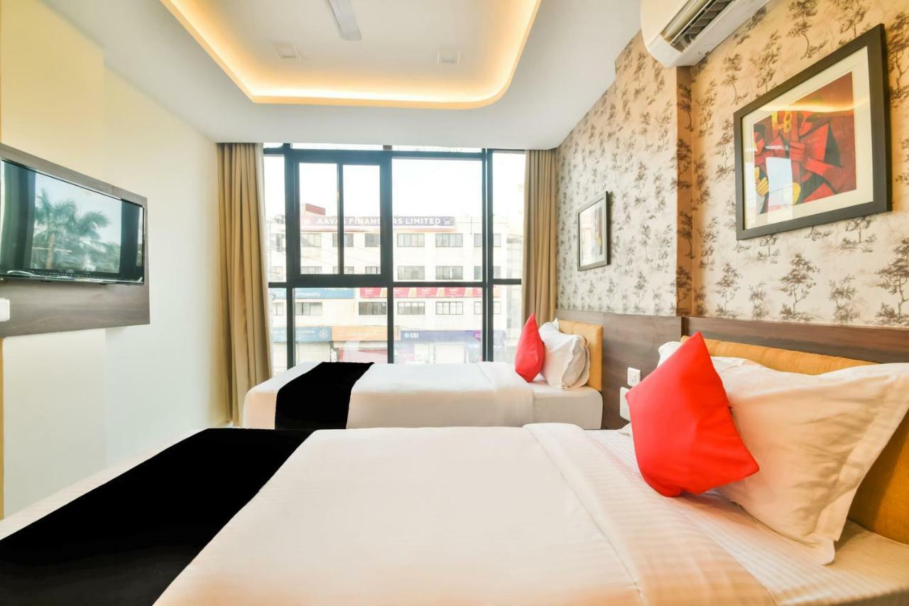 Golden Feather Hotel