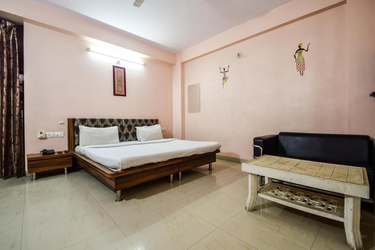 Hotel Shreenath Ji