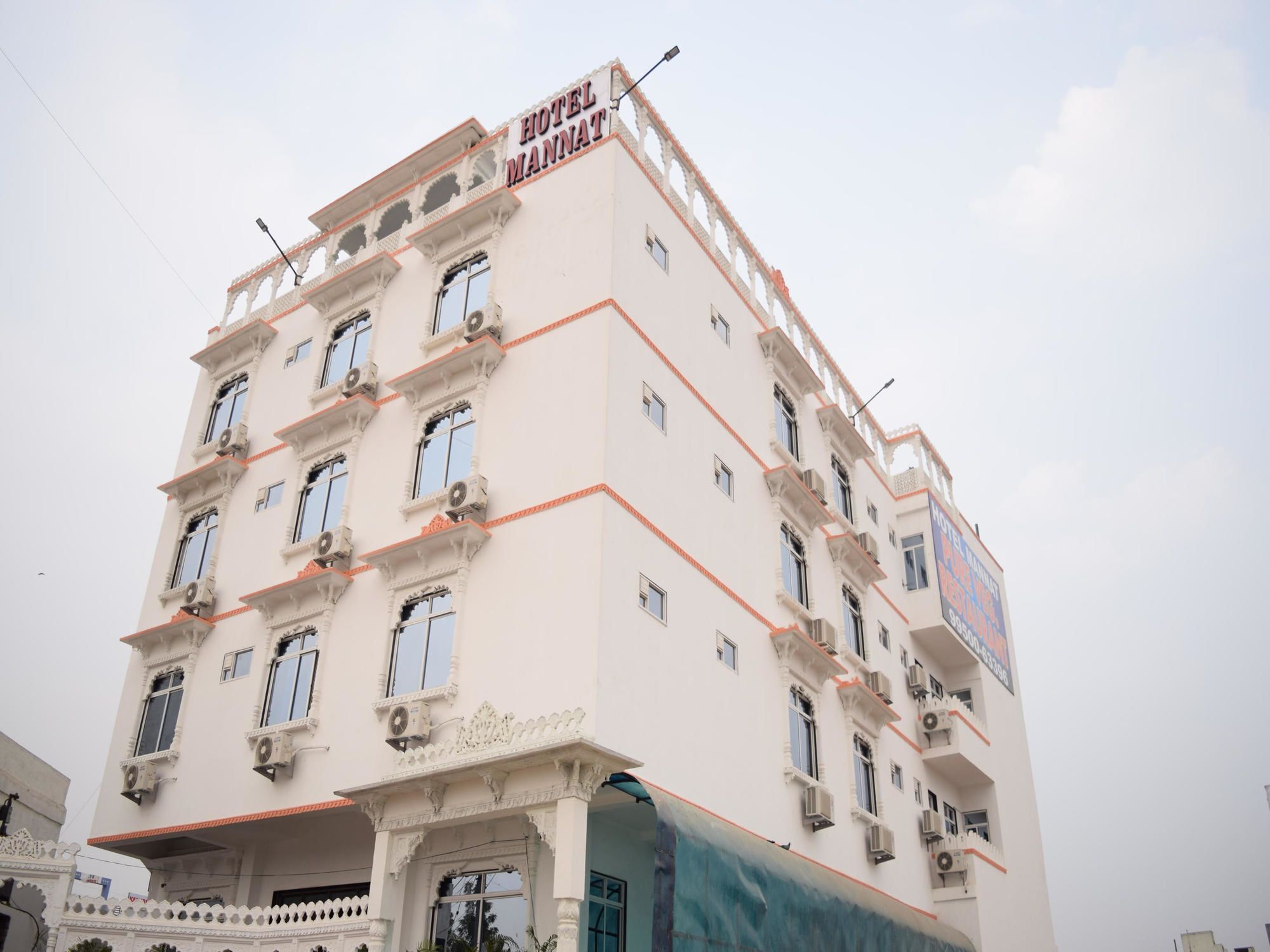 Oyo 3482 Mannat Hotel