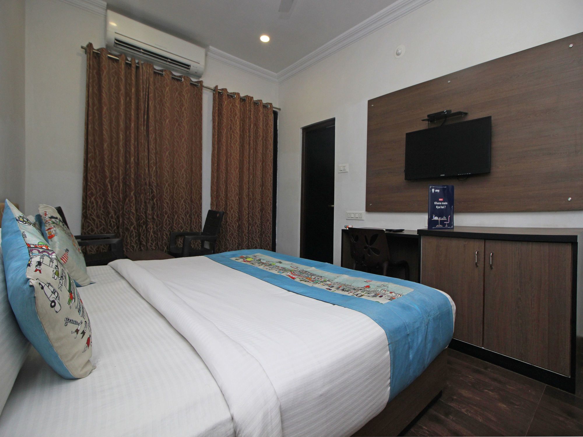 Hotel Oyo 3482 Mannat 3*