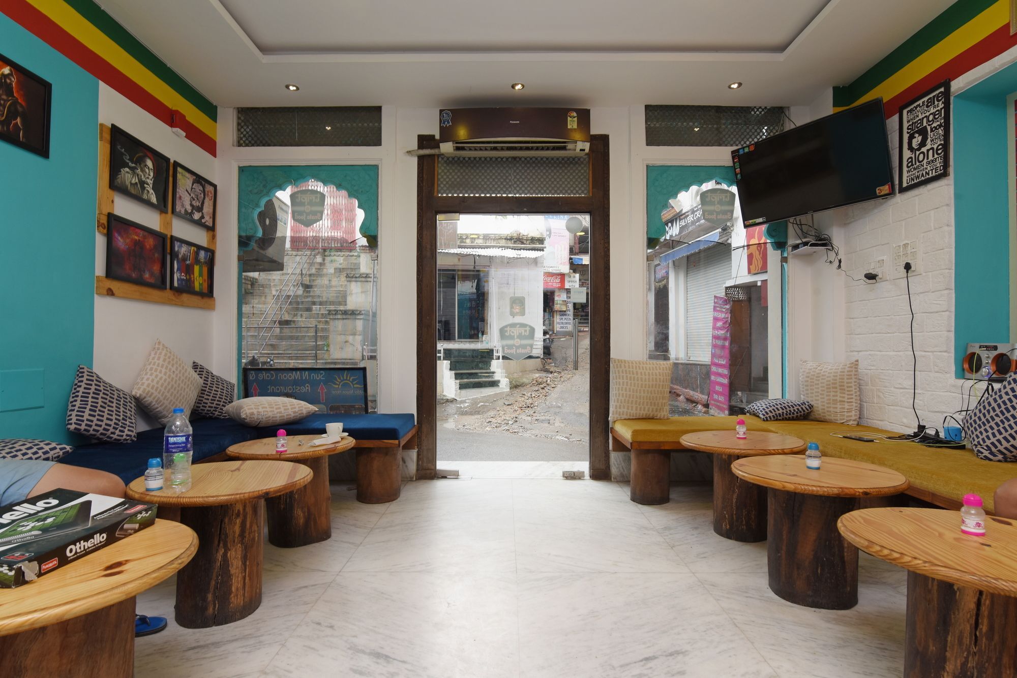 Udai Niwas On Pichola Udaipur