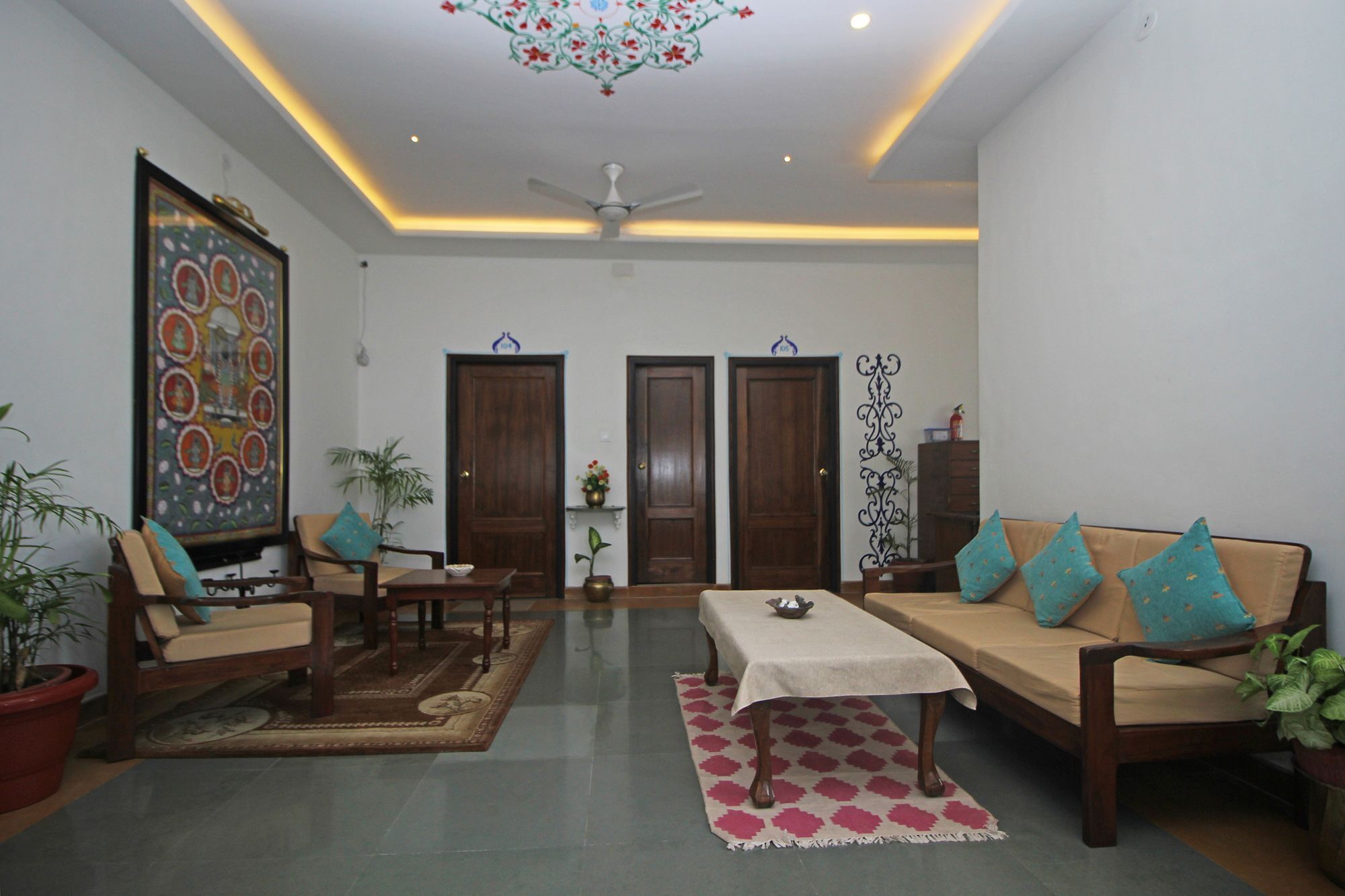 Oyo 9403 Boutique Near Udaivilas 3* Udaipur