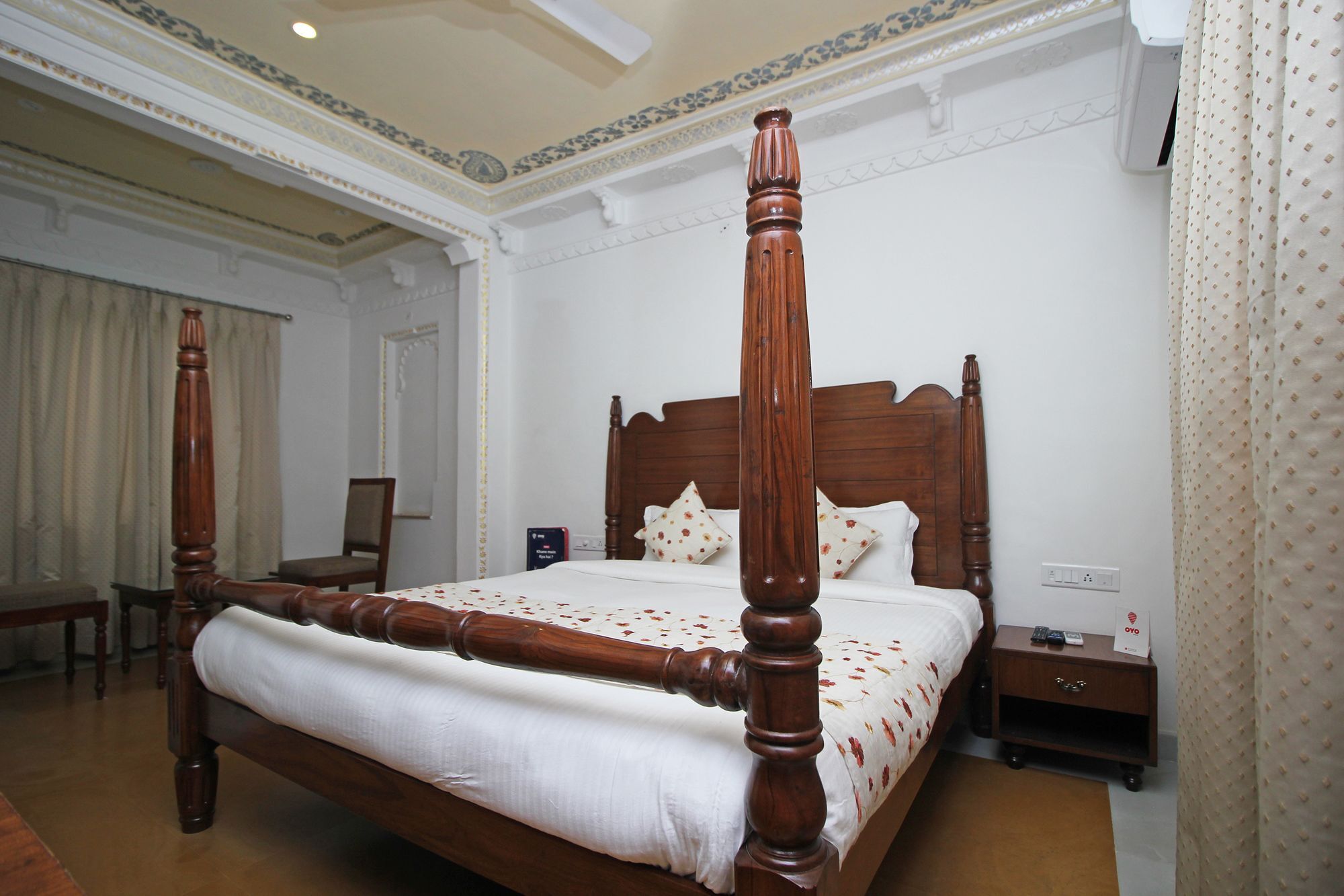 Oyo 9403 Boutique Near Udaivilas Hotel 3*