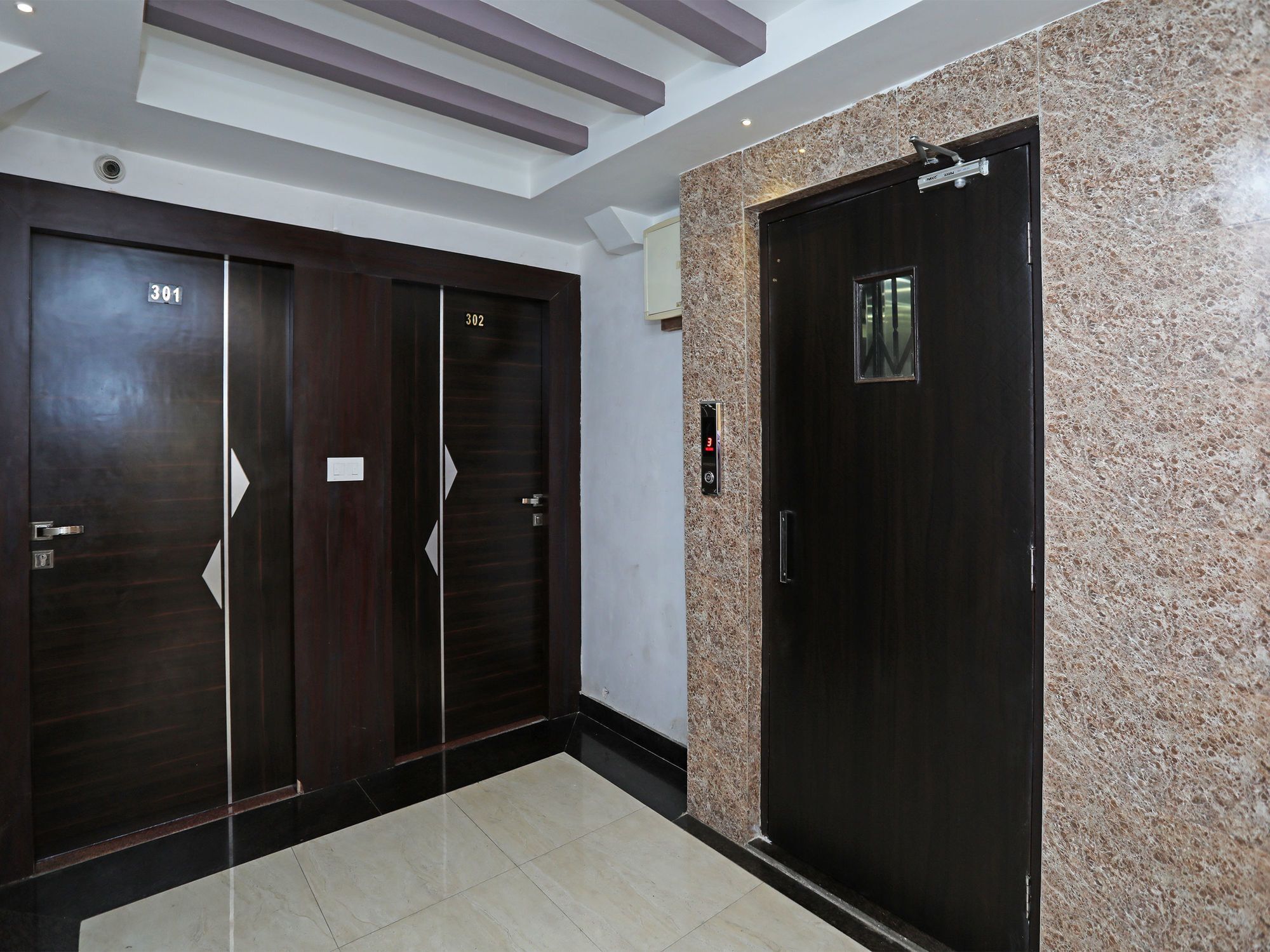 Oyo 9817 Taldar Hotel 2*