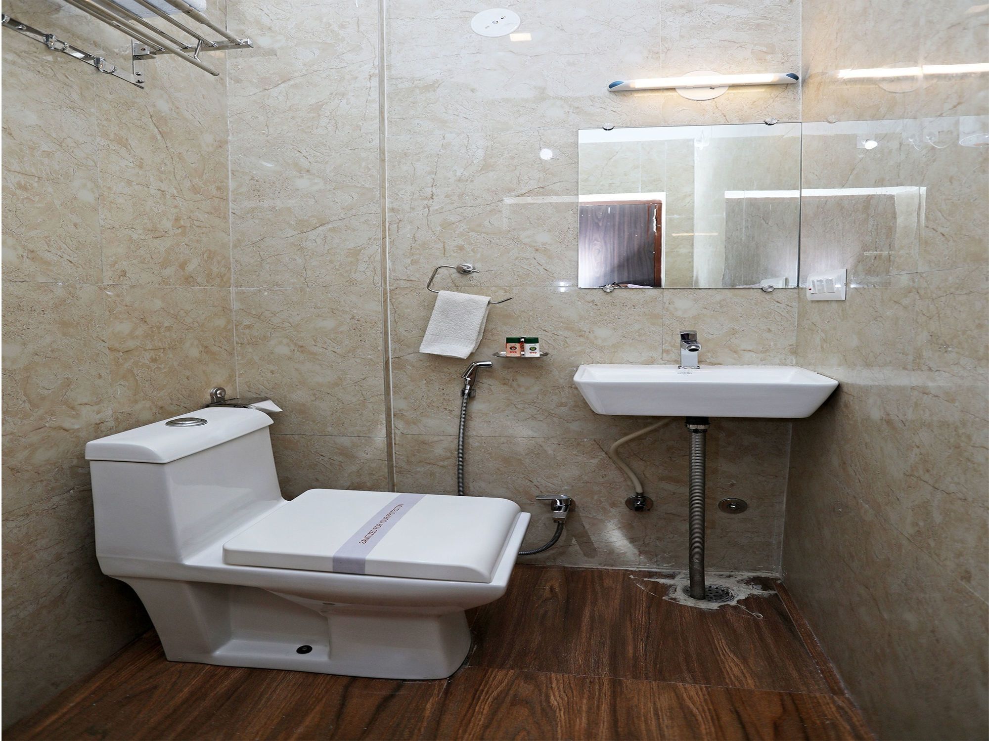 Oyo 9817 Taldar Hotel Udaipur