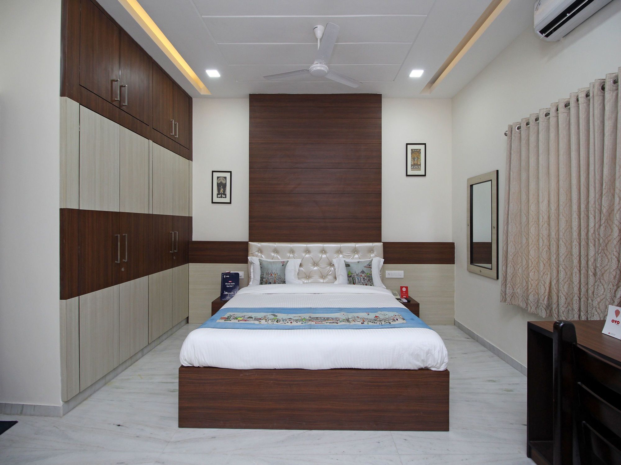 Hotel Oyo 9888 1bhk Near Celebration Mall 3*
