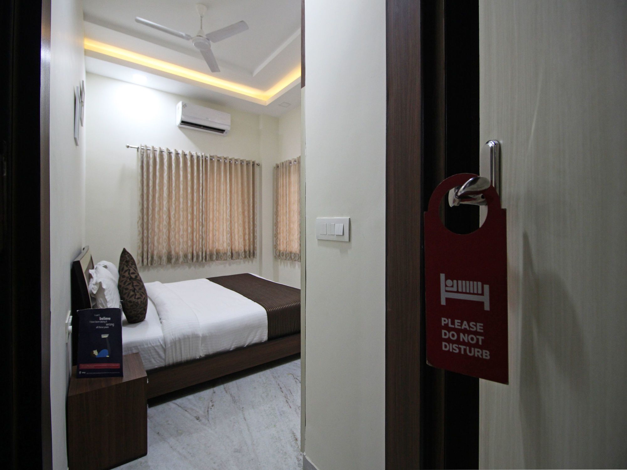 Oyo 9888 1bhk Near Celebration Mall Hotel Udaipur