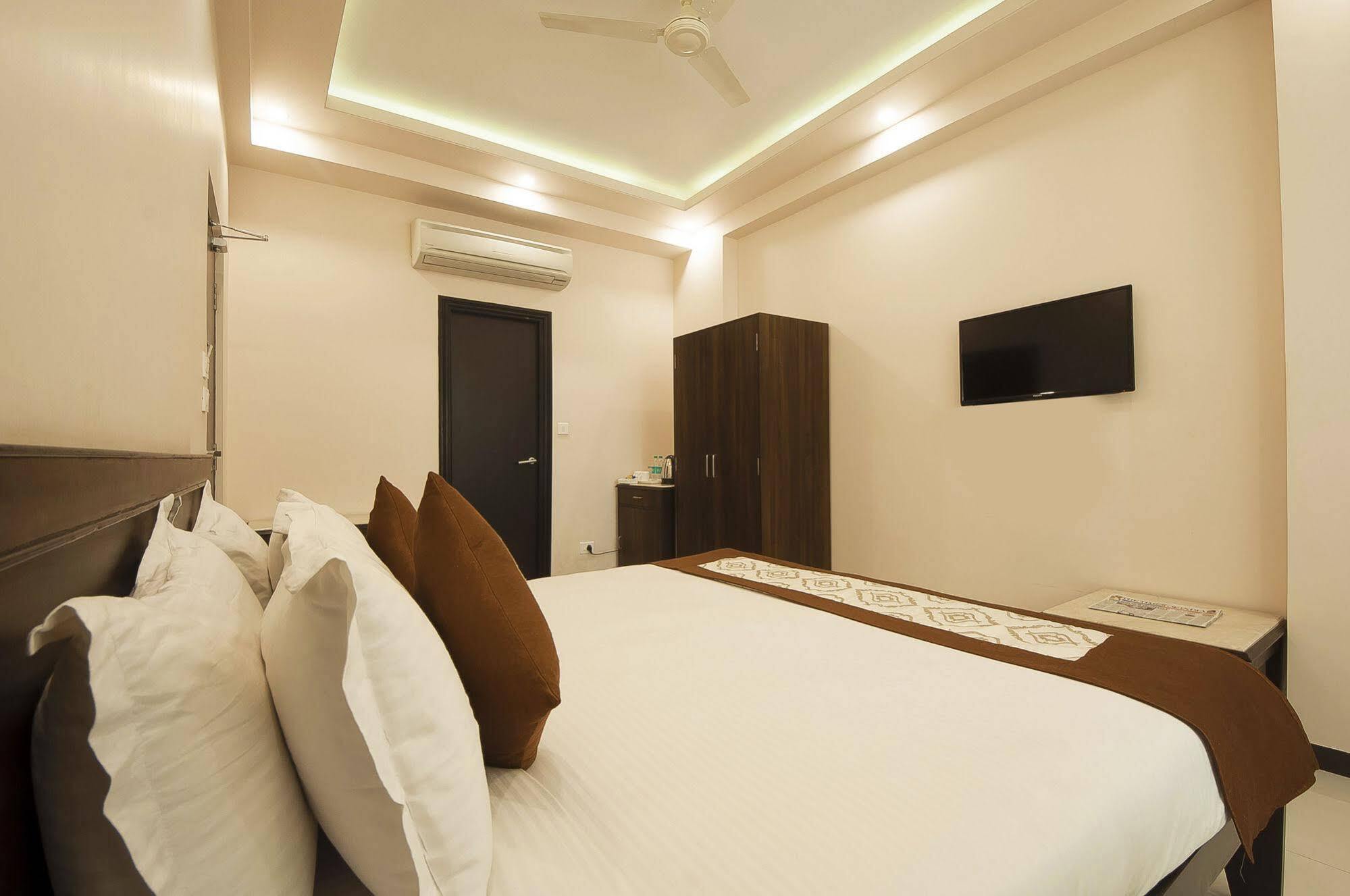 Oyo 3083 Le Grand 3* Udaipur