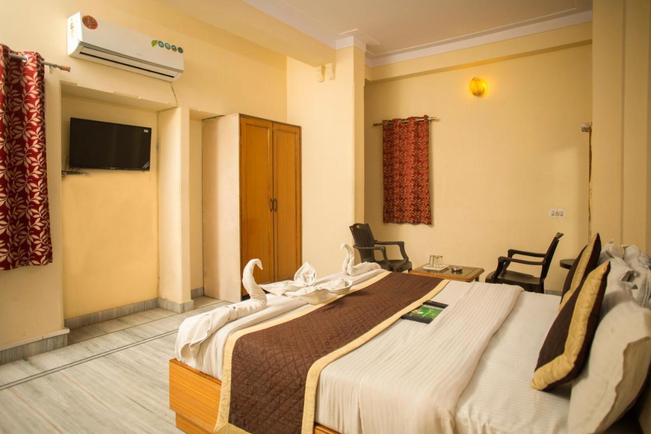 Hotel Dimple International