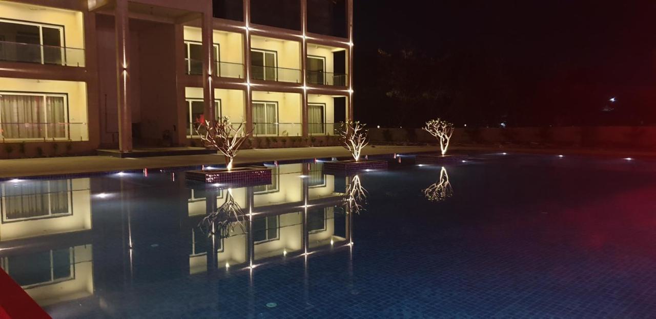 Le Palms & 3*