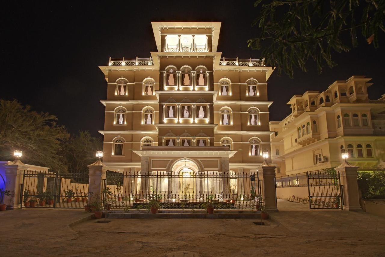 Jhadol Vijay Near Pichola 4*
