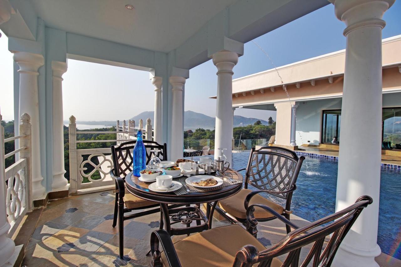 Jhadol Vijay Near Pichola