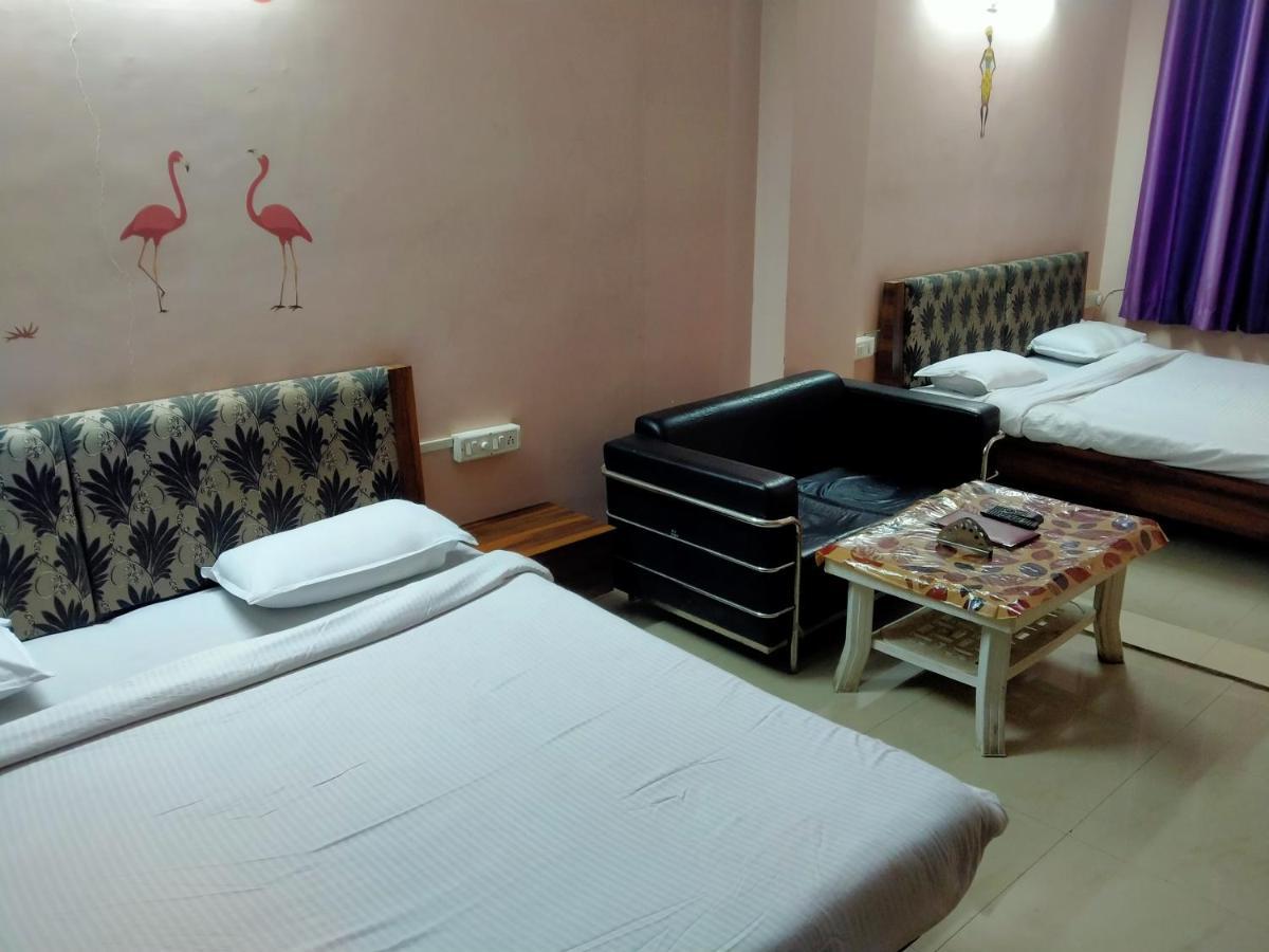 Hotel Shreenath Ji 2*