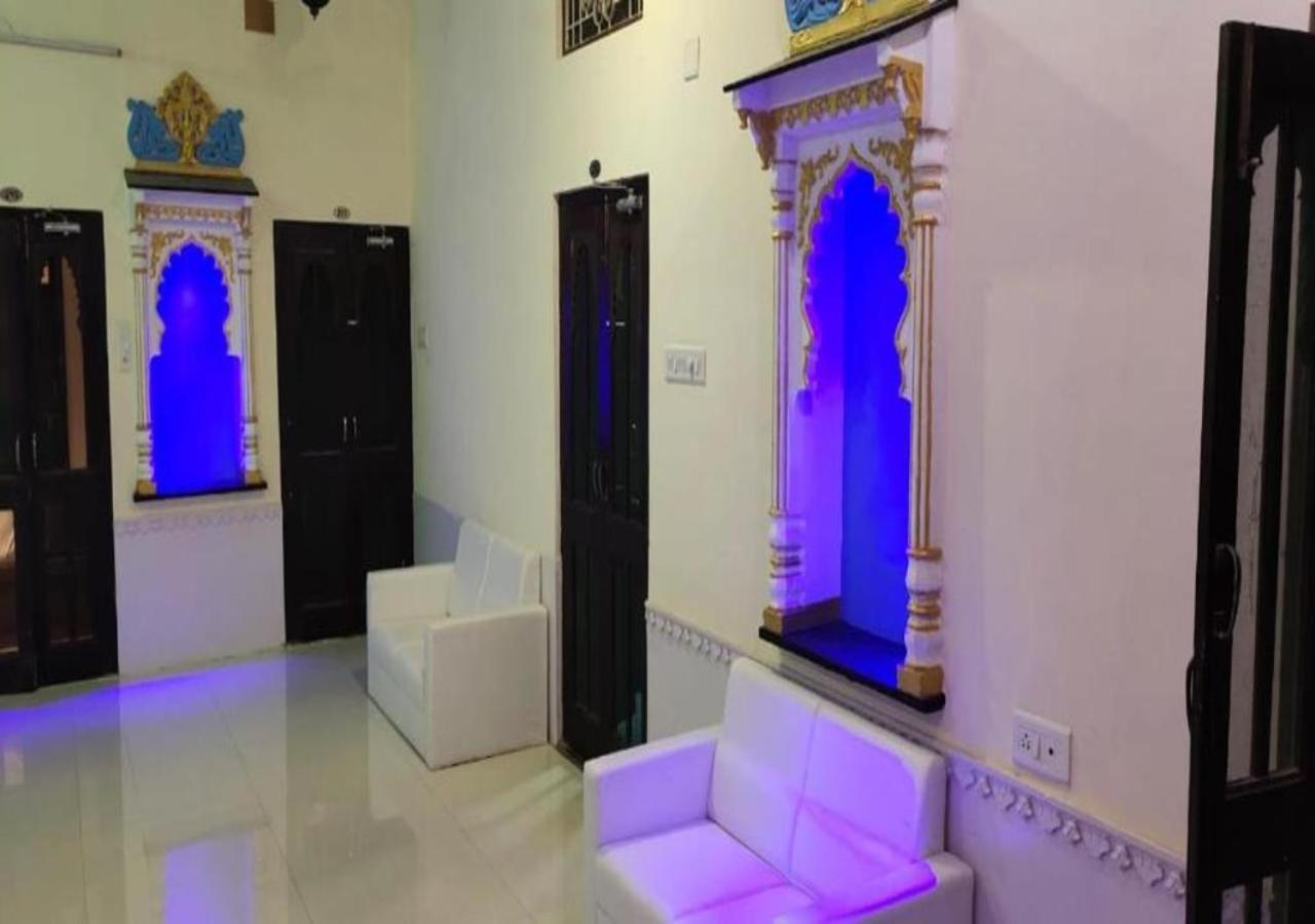 Collection O Sandal Hotel 3*